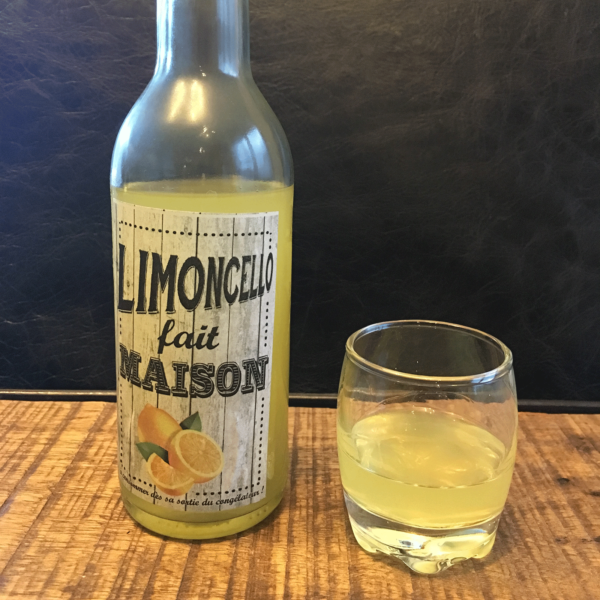 Homemade Limoncello fait maison Homemade Limoncello fait maison